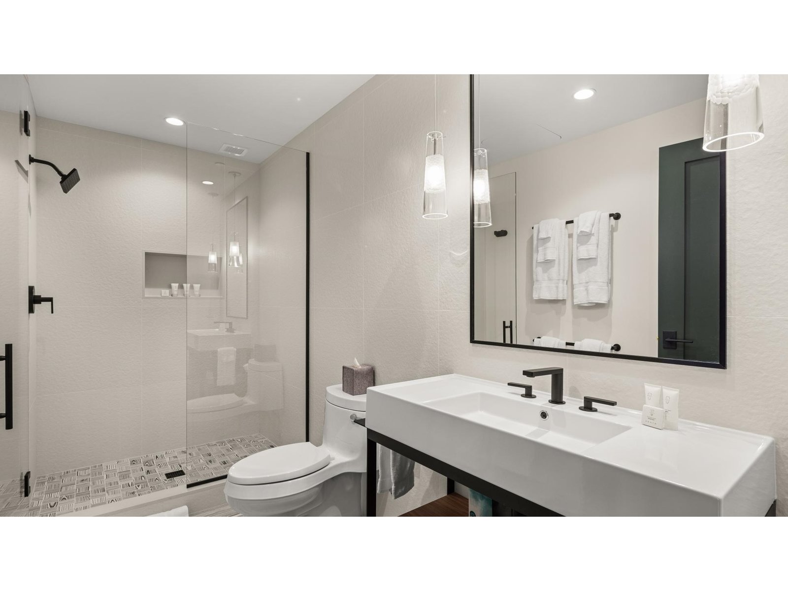 69 Hourglass Drive, Unit 409