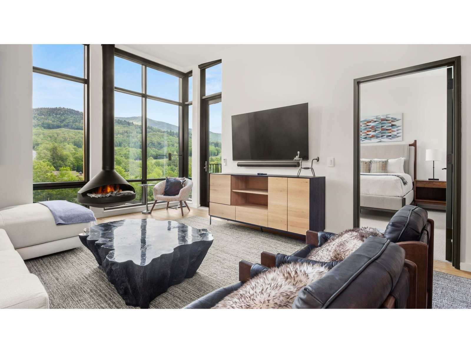 69 Hourglass Drive, Unit 409