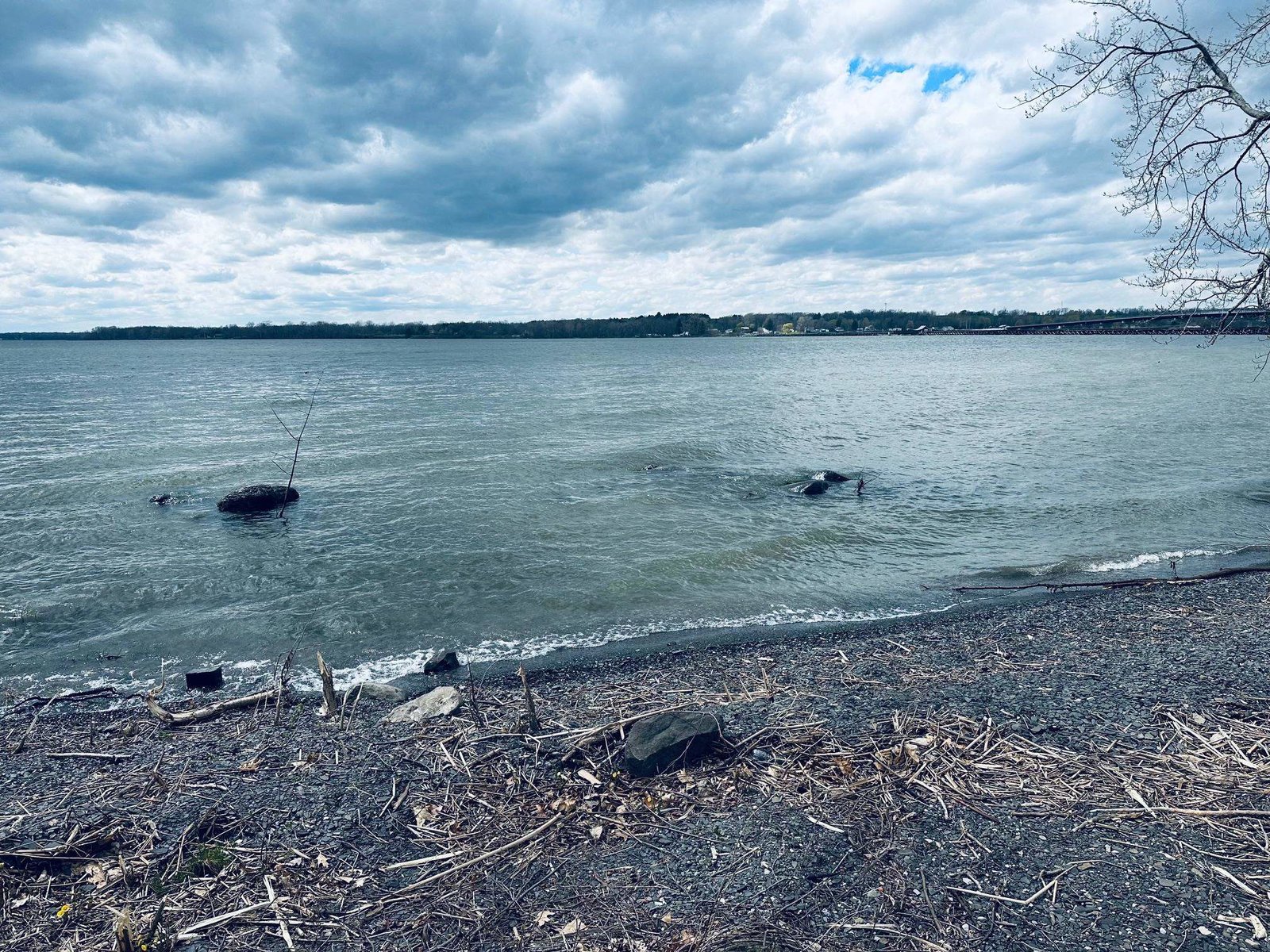 Deed Lake Access