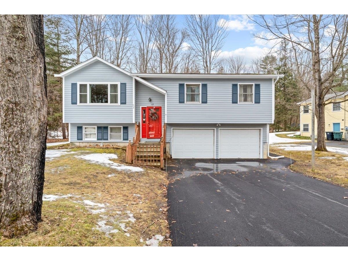 69 Logwood Circle