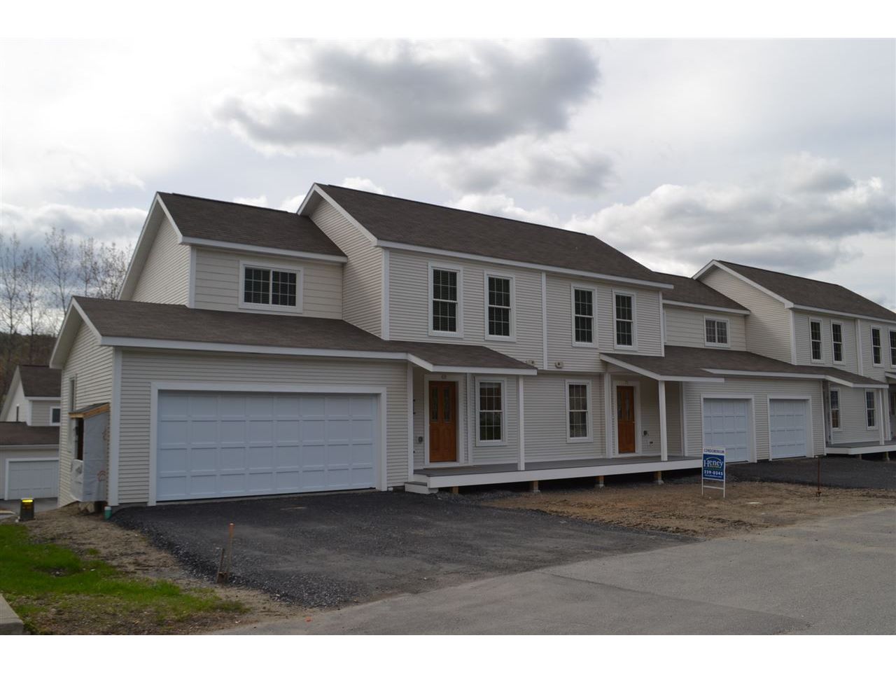 69 Mansfield Lane