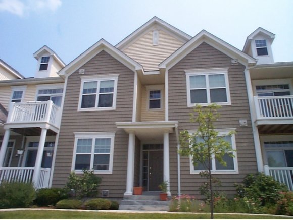 69 Pearl ST, Unit 8