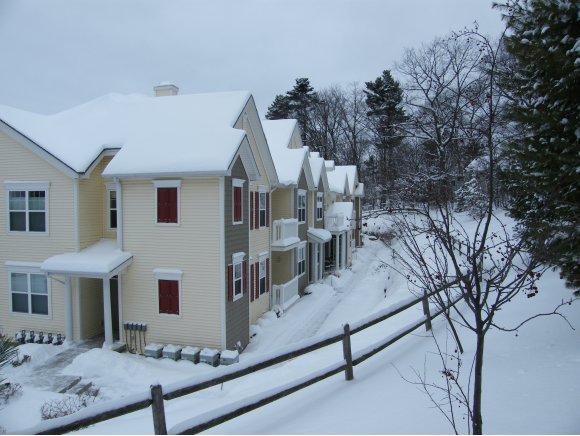 69 Pearl Street, Unit 9