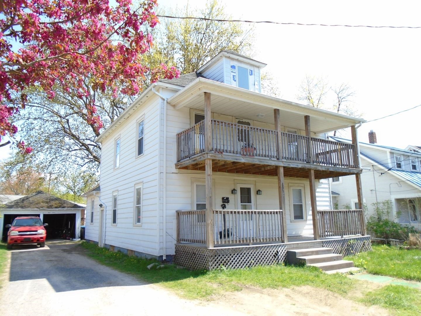 69 Russell Street, Winooski