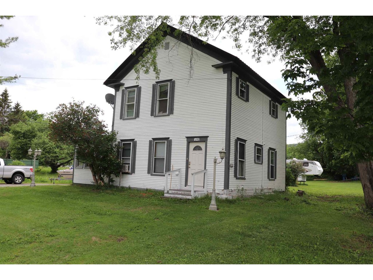 690 Main Street