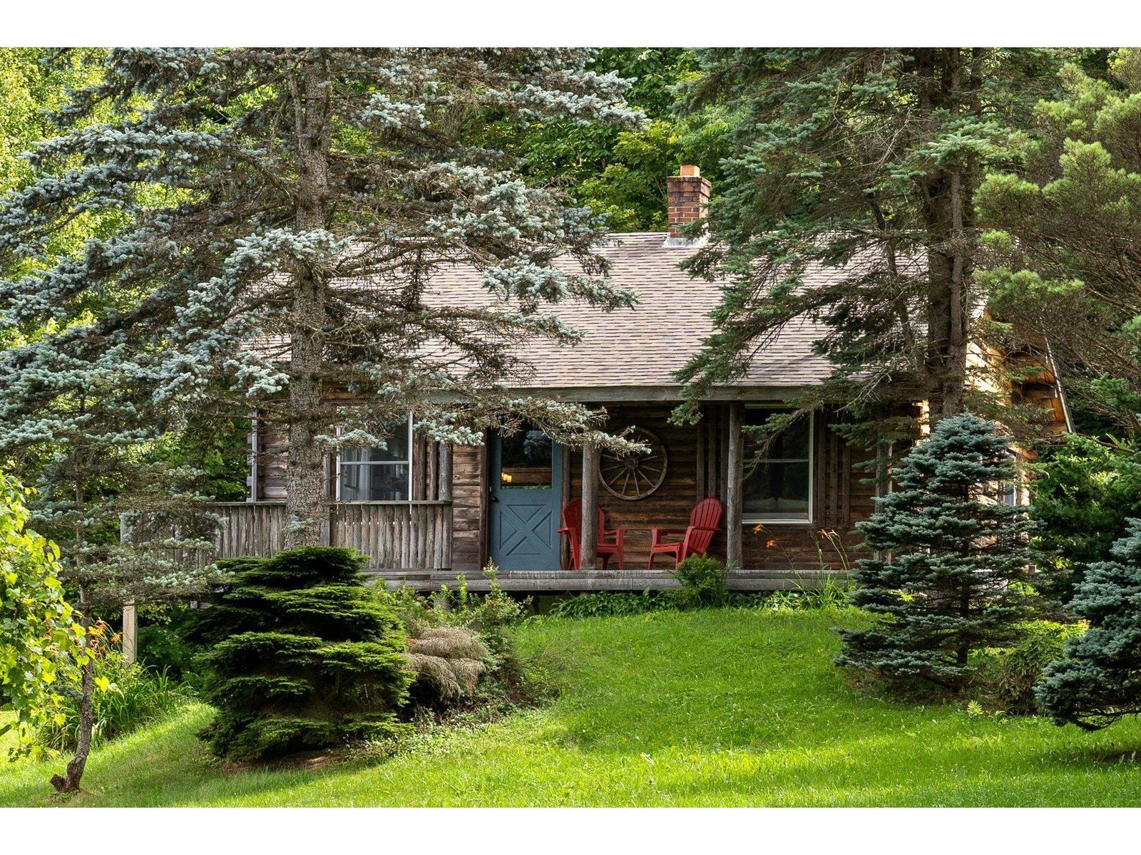 691 Dartt Hill Road