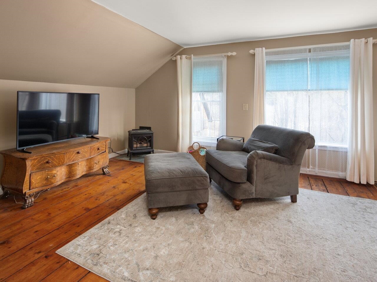692-694 Church Hill Road