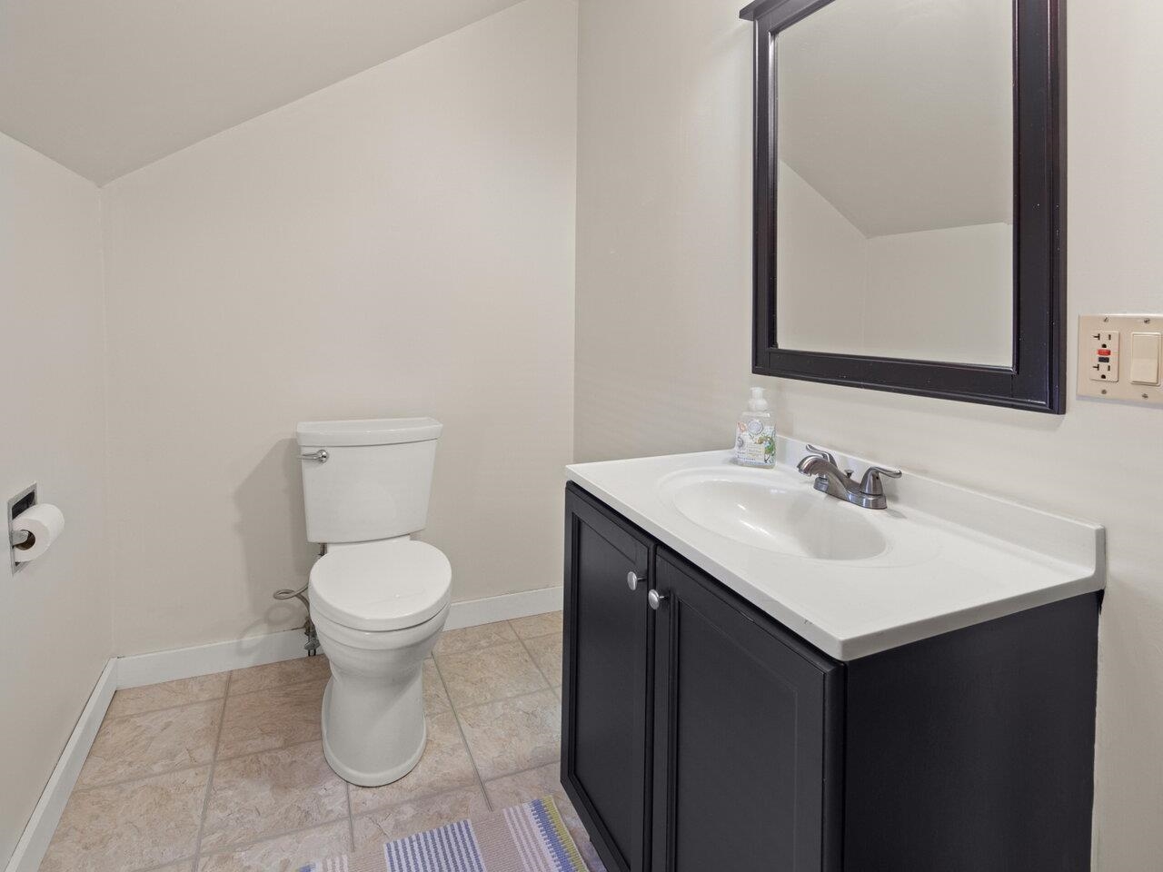 Full Guest Bath