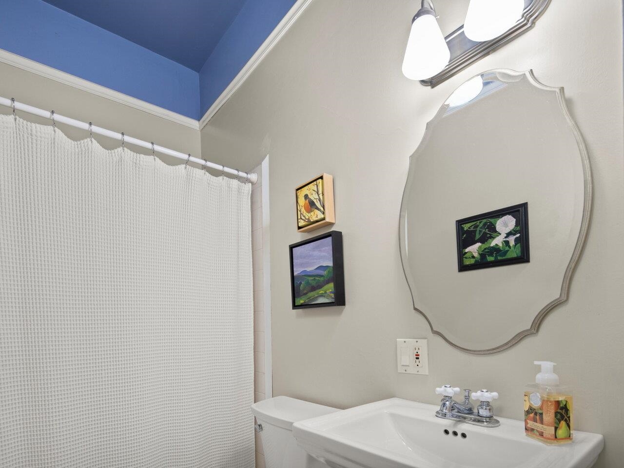 1st Floor Full Bath