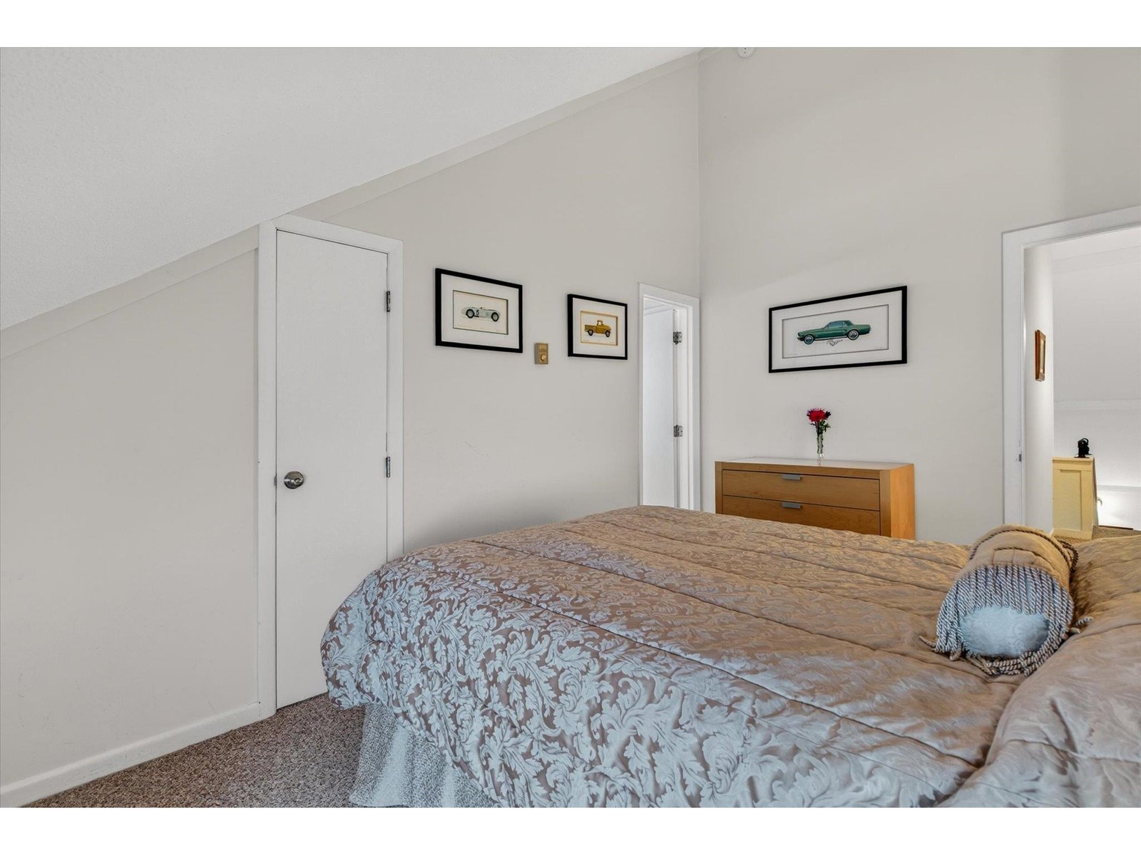 Upstairs bedroom 1 with access to bathroom