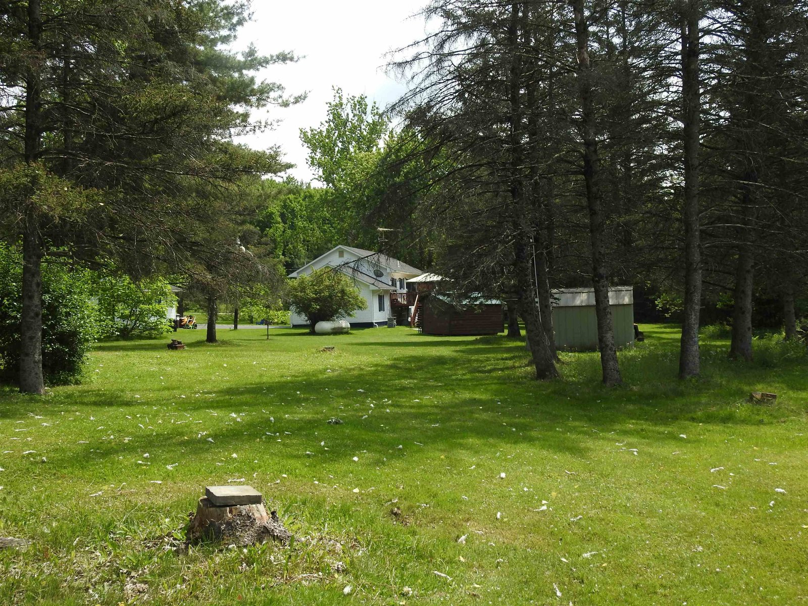 695 Vermont Route 105