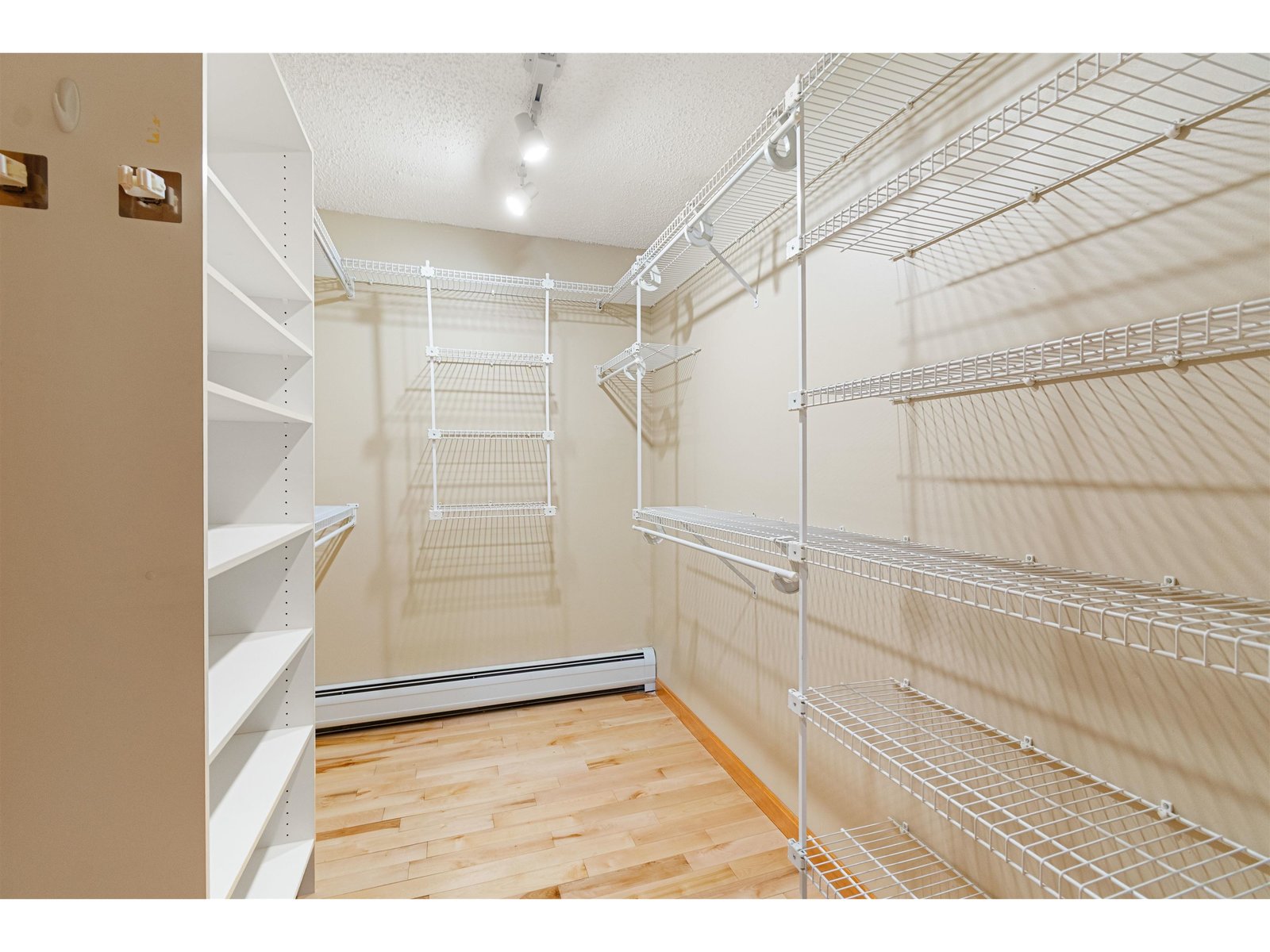 2nd Floor: Primary Suite Walk-In Closet