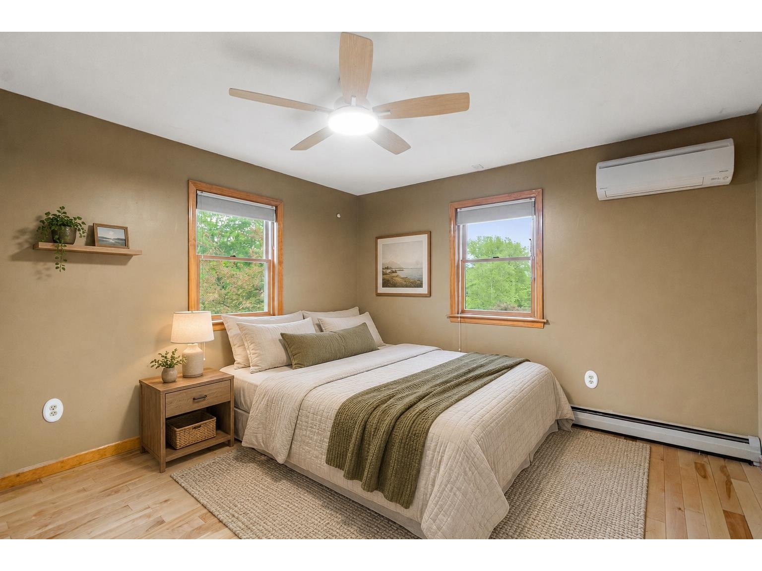 2nd Floor: Bedroom 3