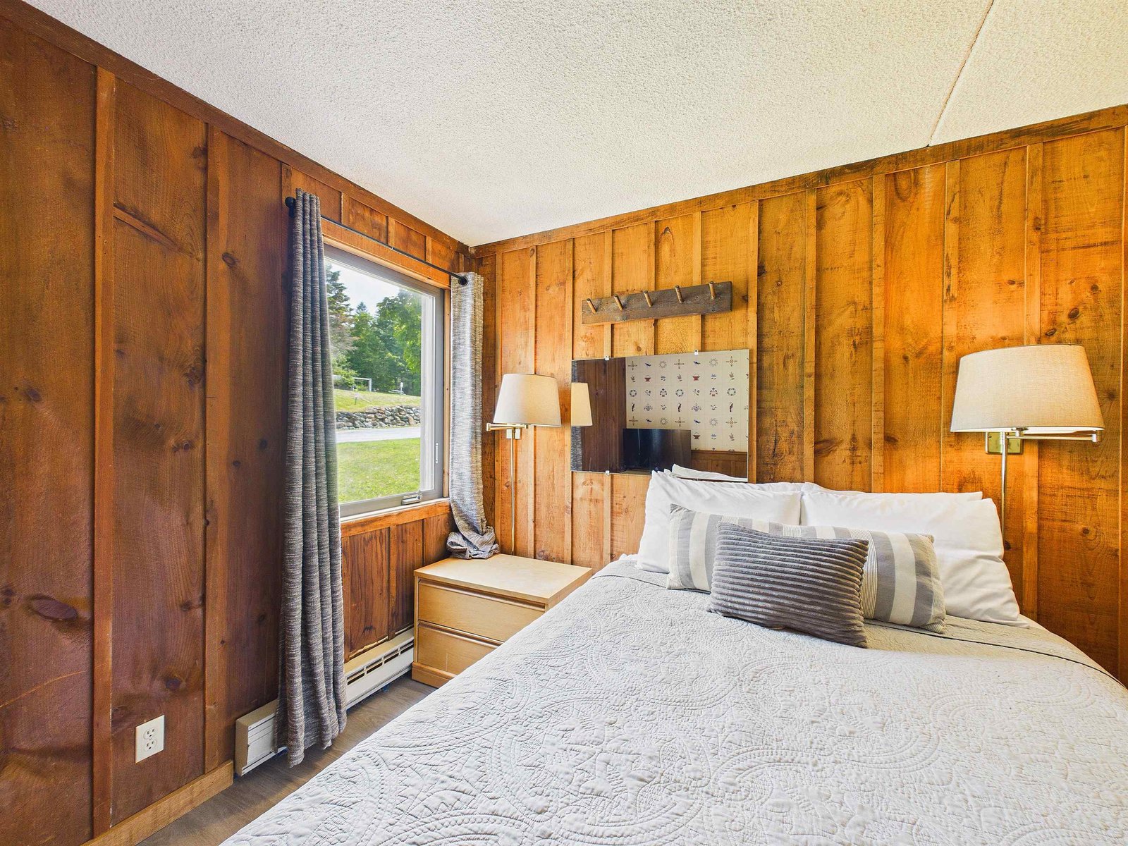697 East Mountain Road, Unit A5