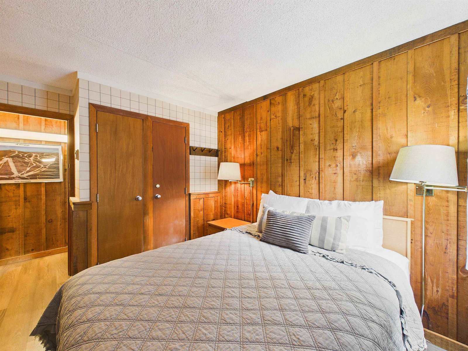 697 East Mountain Road, Unit A5