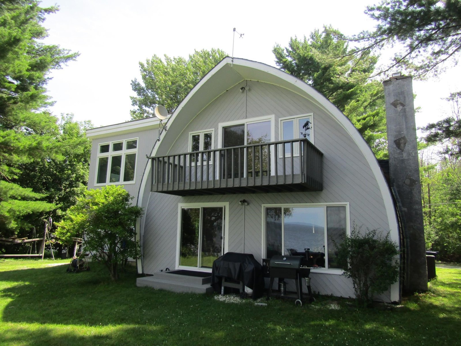 698 Country Club Road