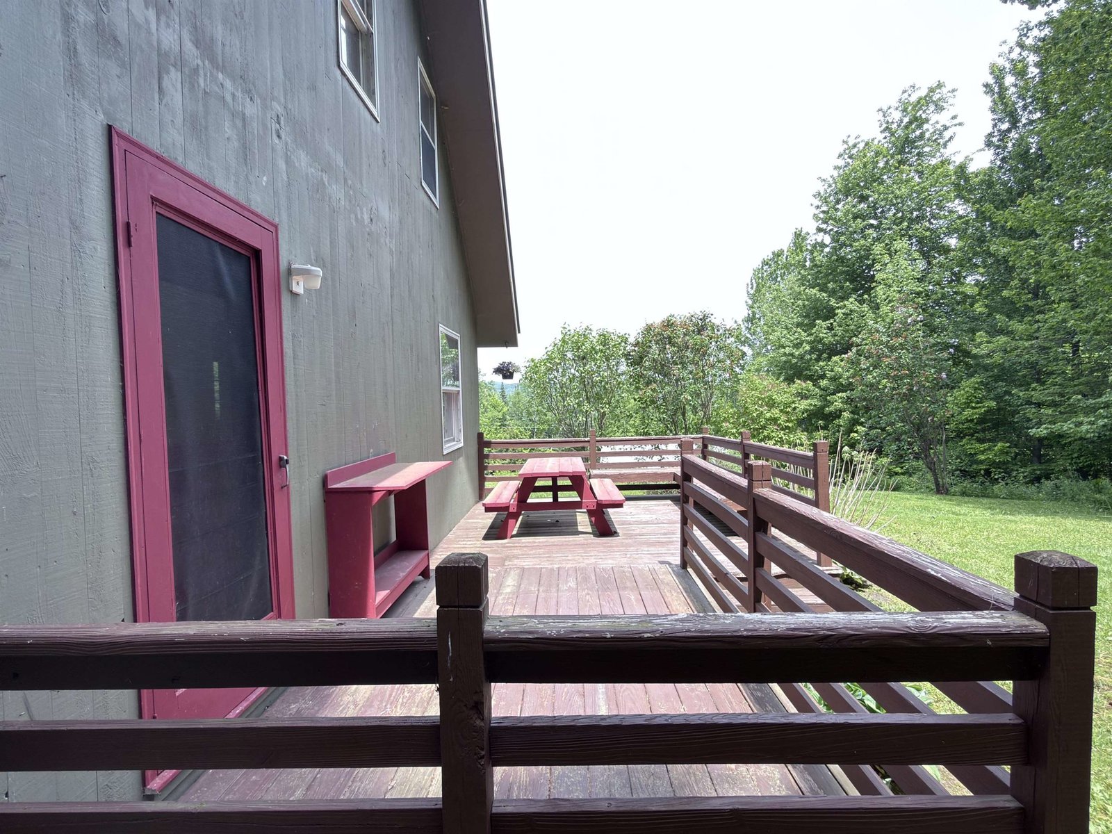 699 Glenbrook Road