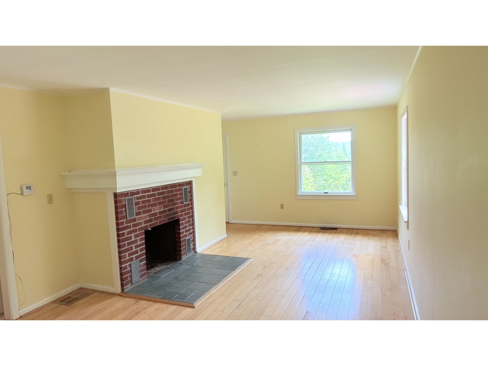 699 Glenbrook Road
