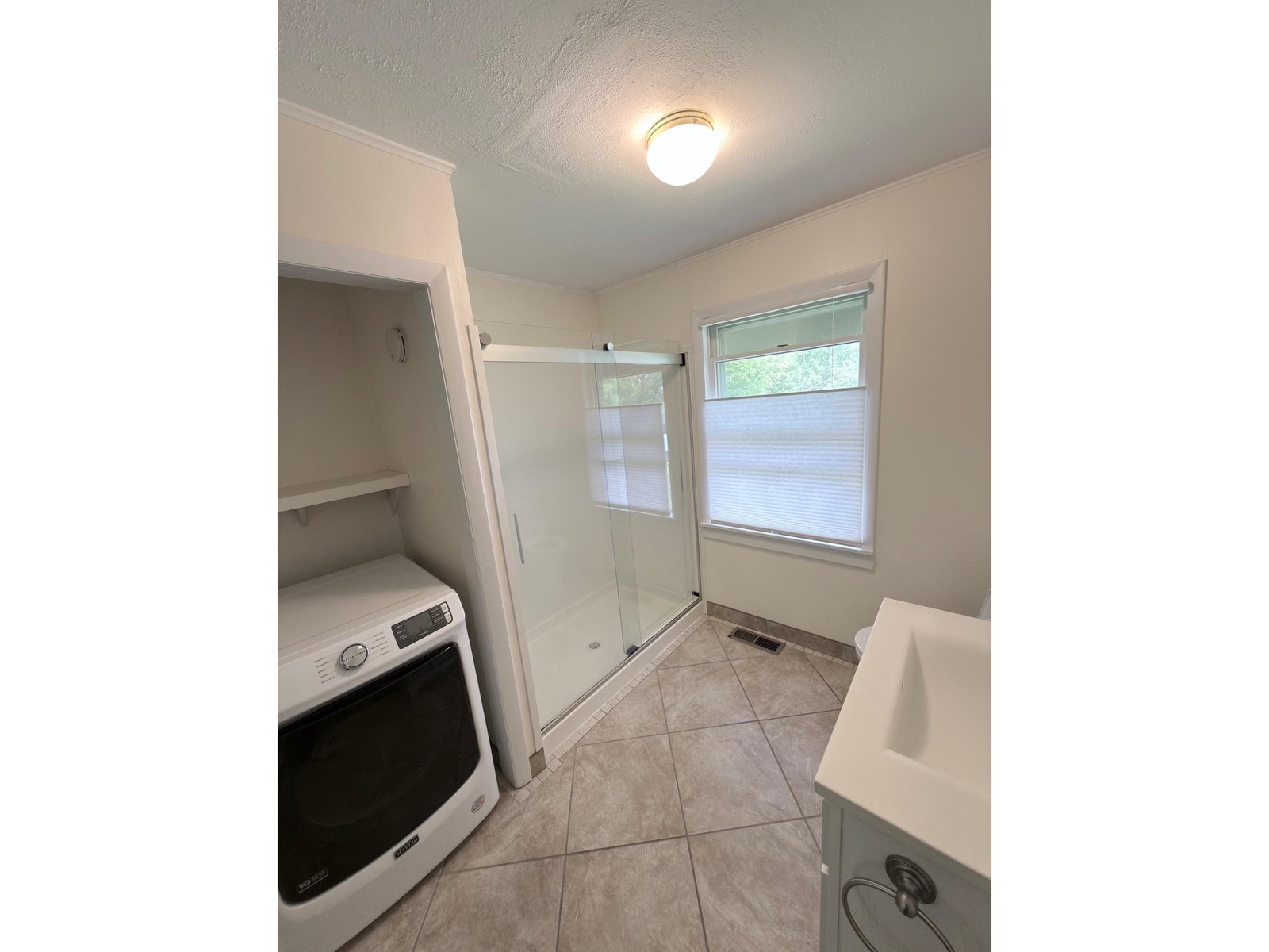 699 Glenbrook Road
