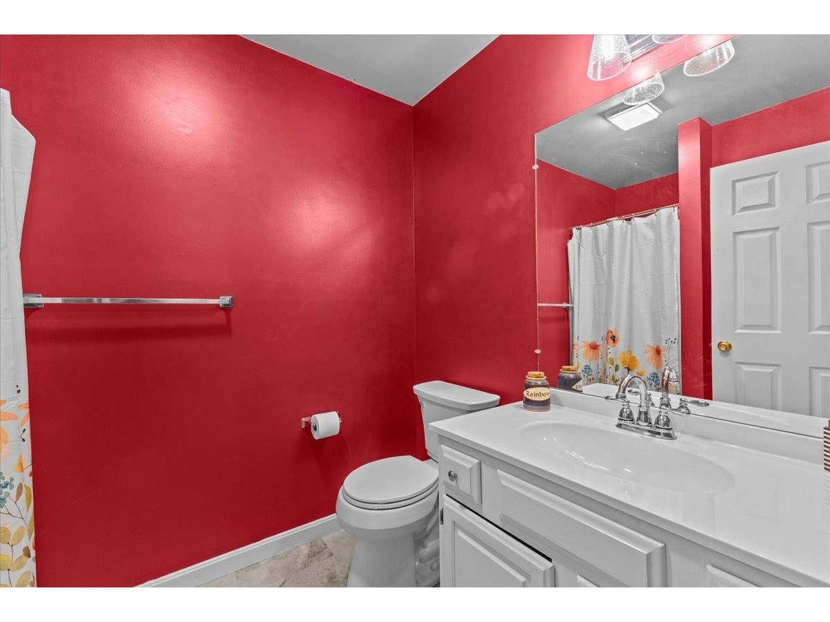 7 Cardinal Lane, Unit 7