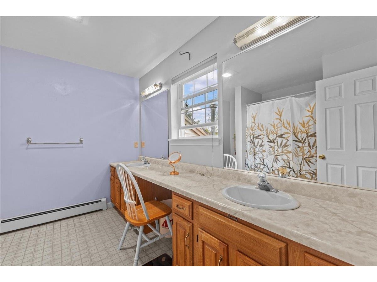 7 Cardinal Lane, Unit 7