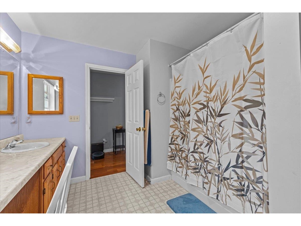 7 Cardinal Lane, Unit 7
