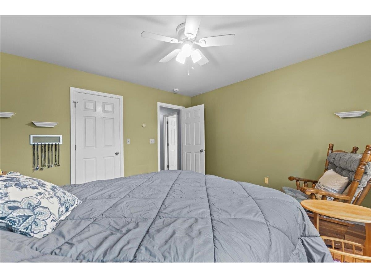7 Cardinal Lane, Unit 7