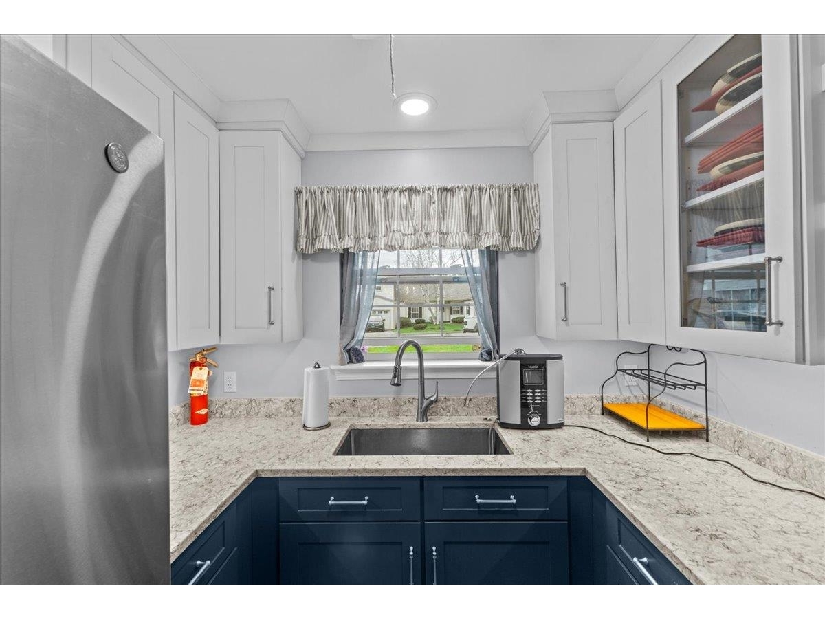 7 Cardinal Lane, Unit 7