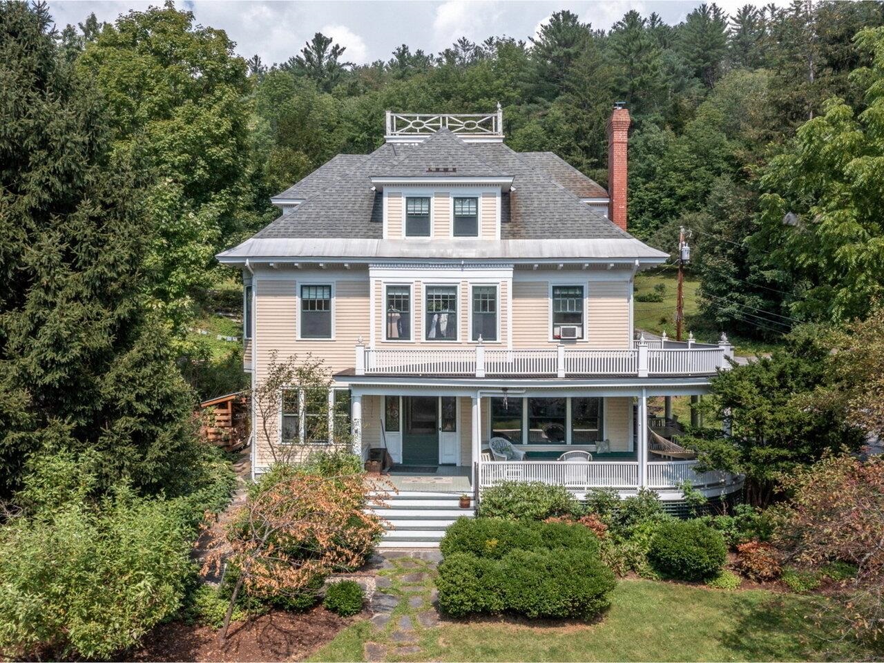 7 Clarendon Avenue