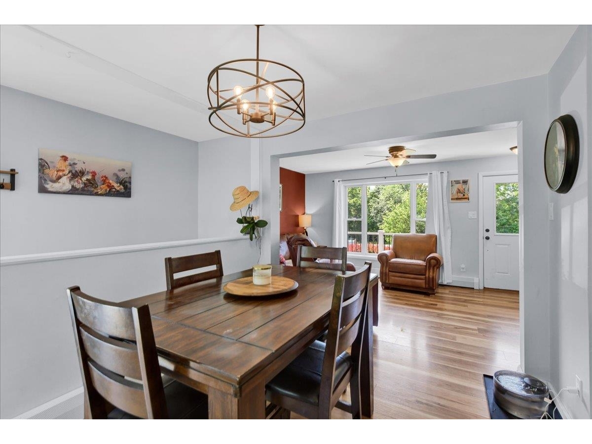 7 Courtney Drive
