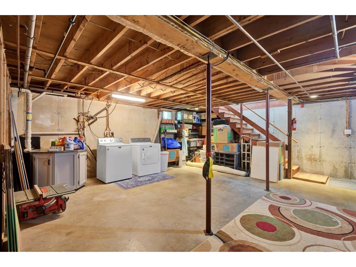 7 Courtney Drive