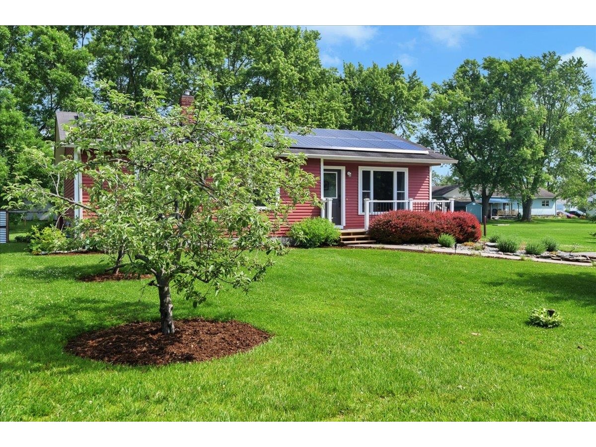 7 Courtney Drive