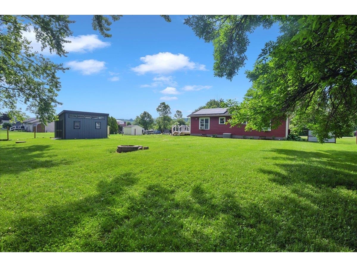7 Courtney Drive
