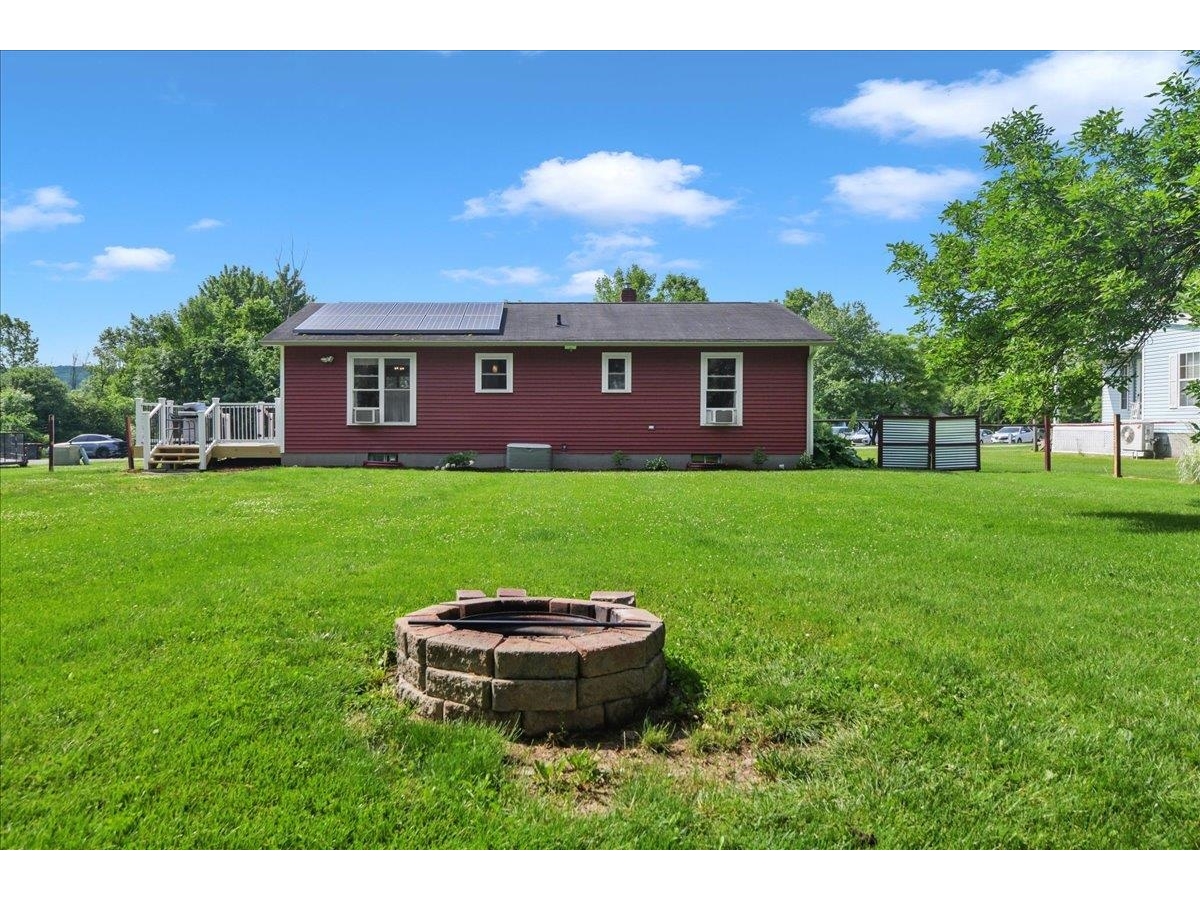 7 Courtney Drive