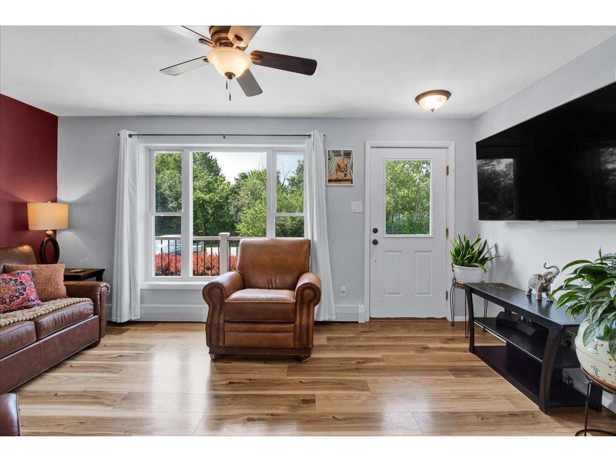 7 Courtney Drive
