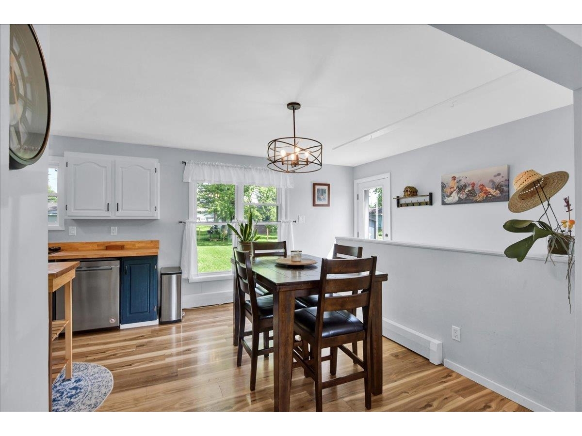 7 Courtney Drive