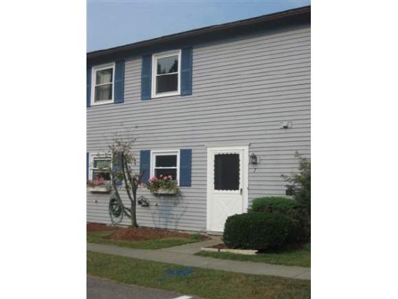 7 Densmore Dr, Unit 7