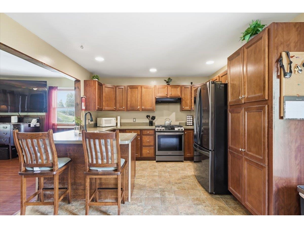 7 Erling Drive