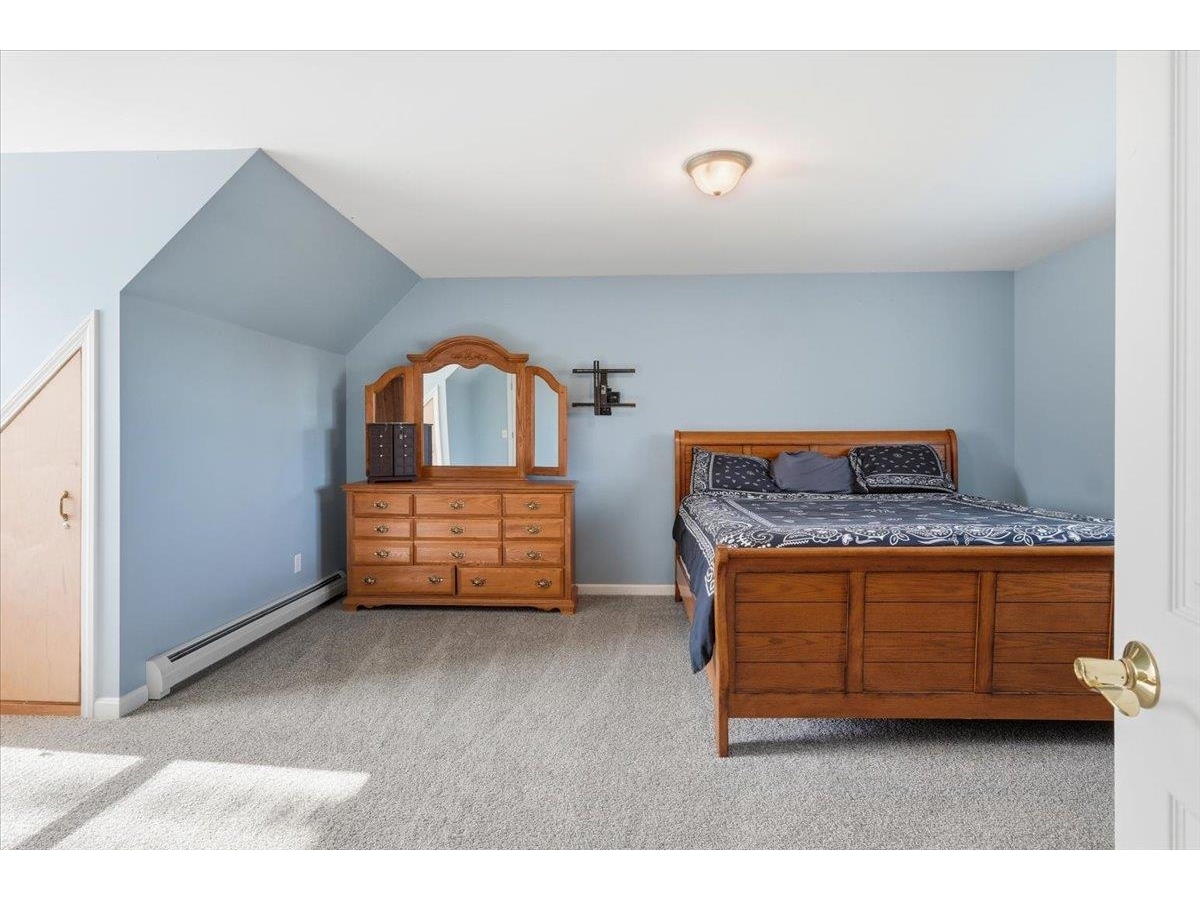 7 Erling Drive
