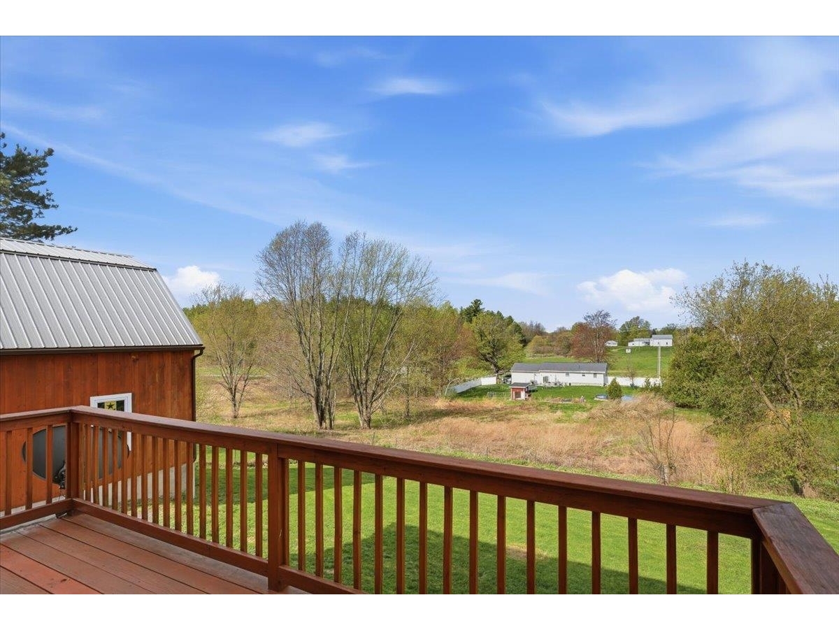 7 Erling Drive