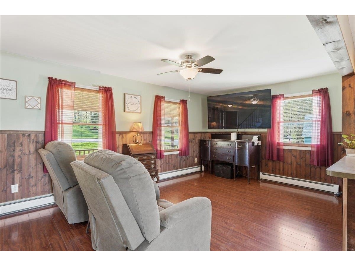7 Erling Drive