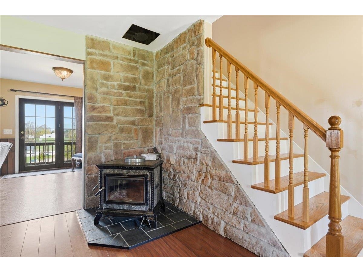 7 Erling Drive
