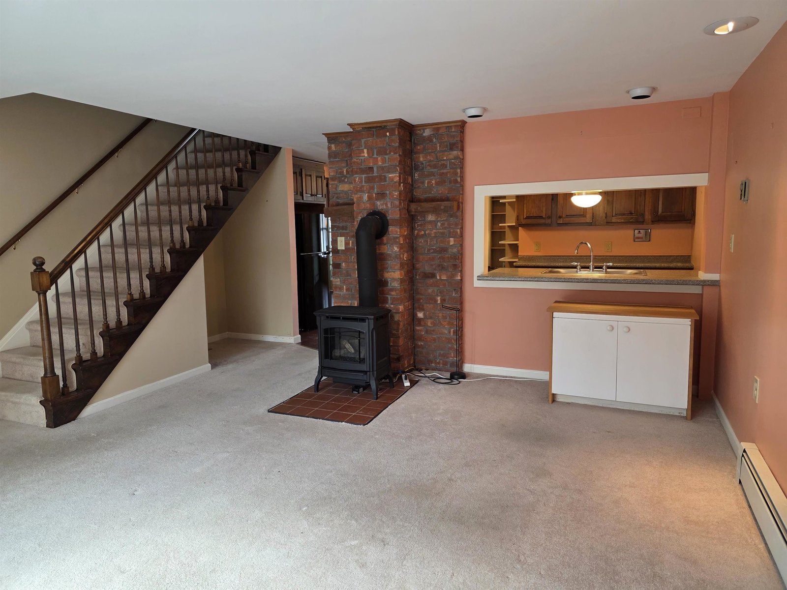 7 Evergreen Lane