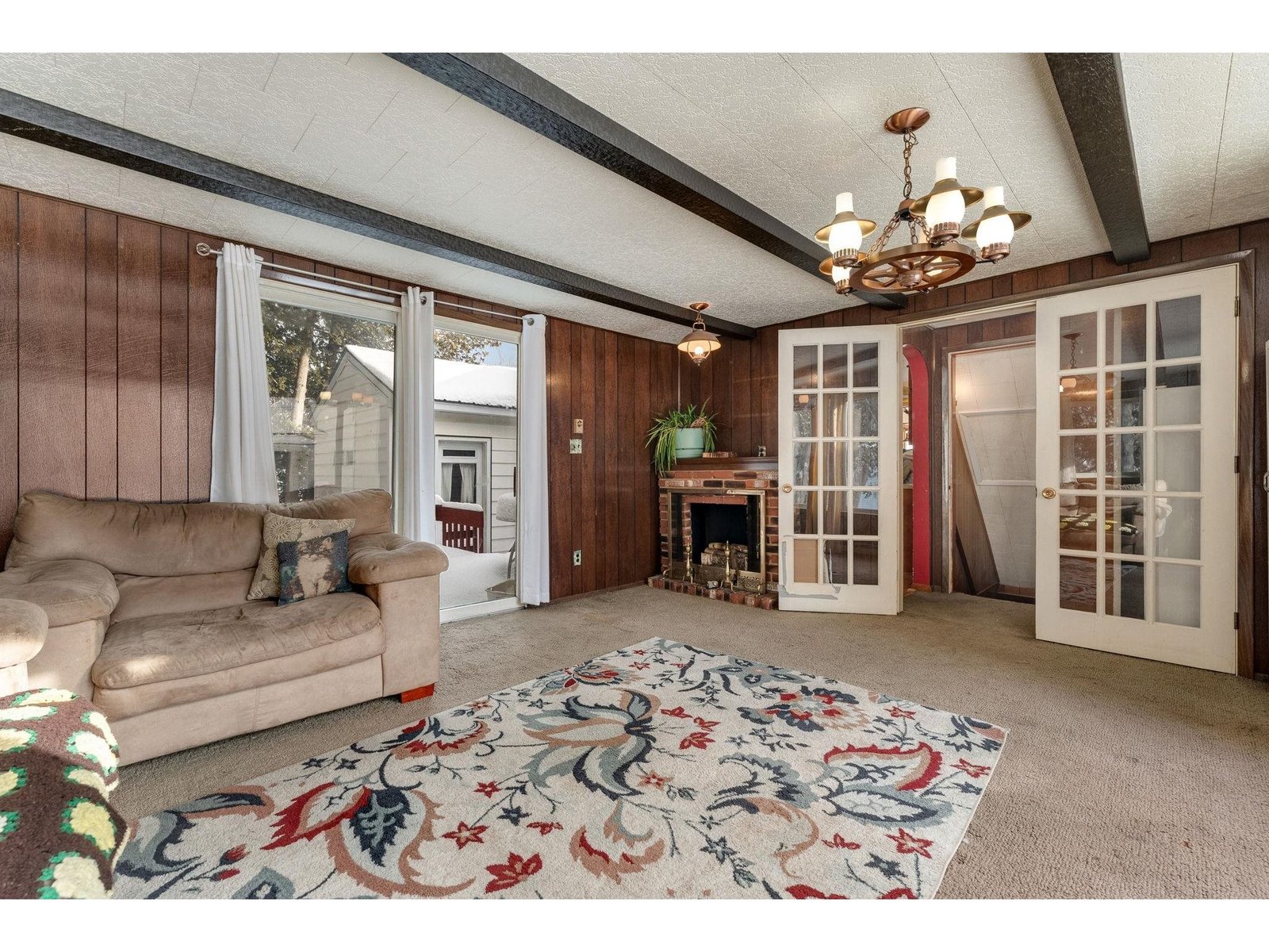 7 Grant Avenue