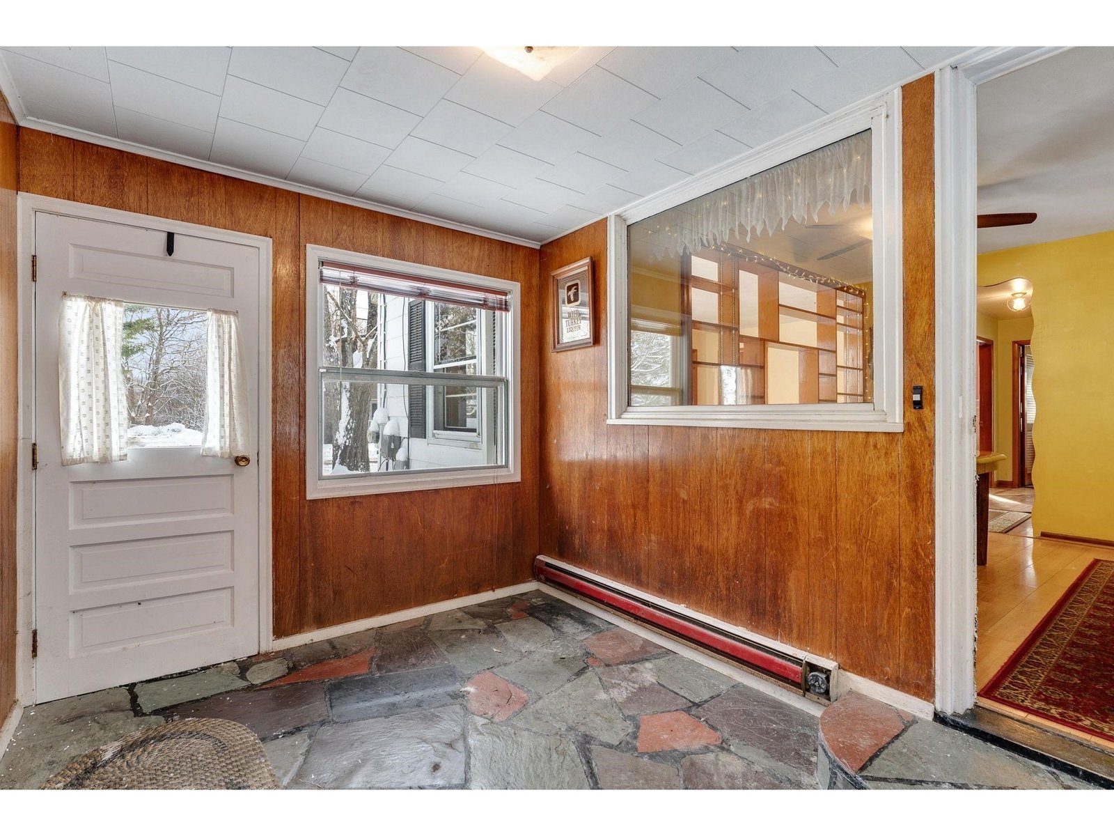 7 Grant Avenue