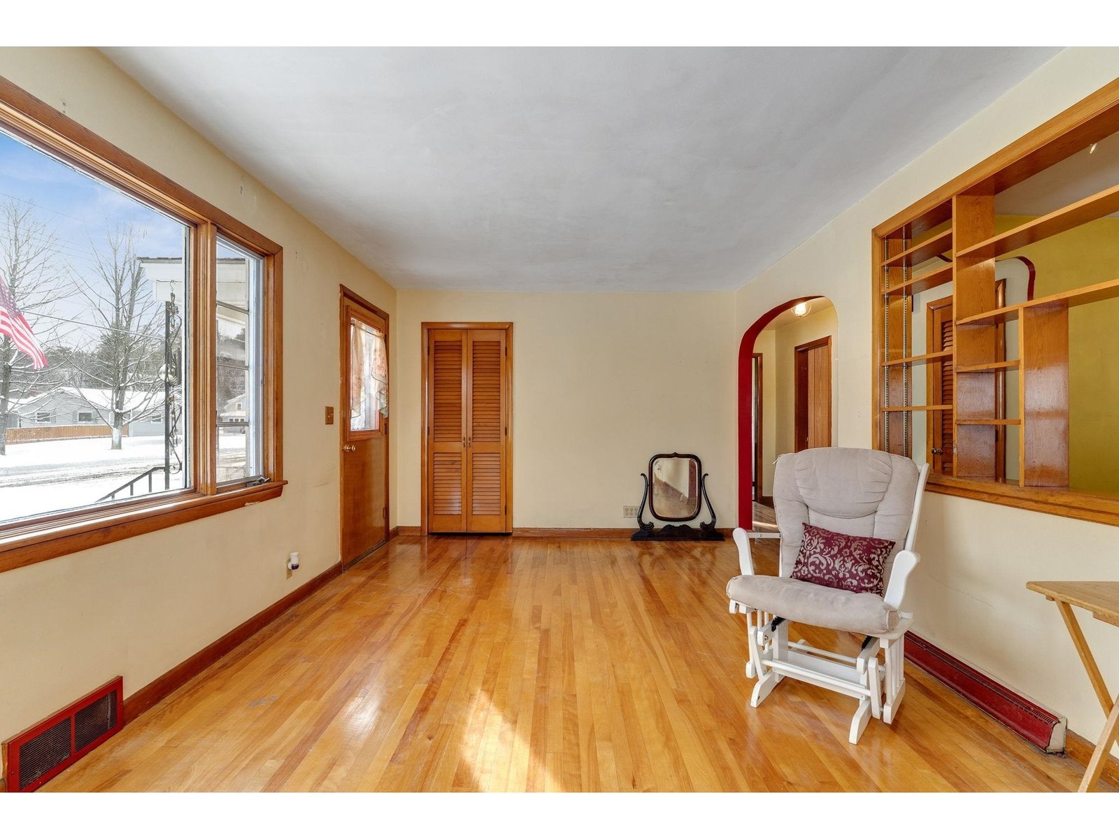 7 Grant Avenue