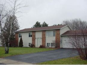 7 Londonderry Lane
