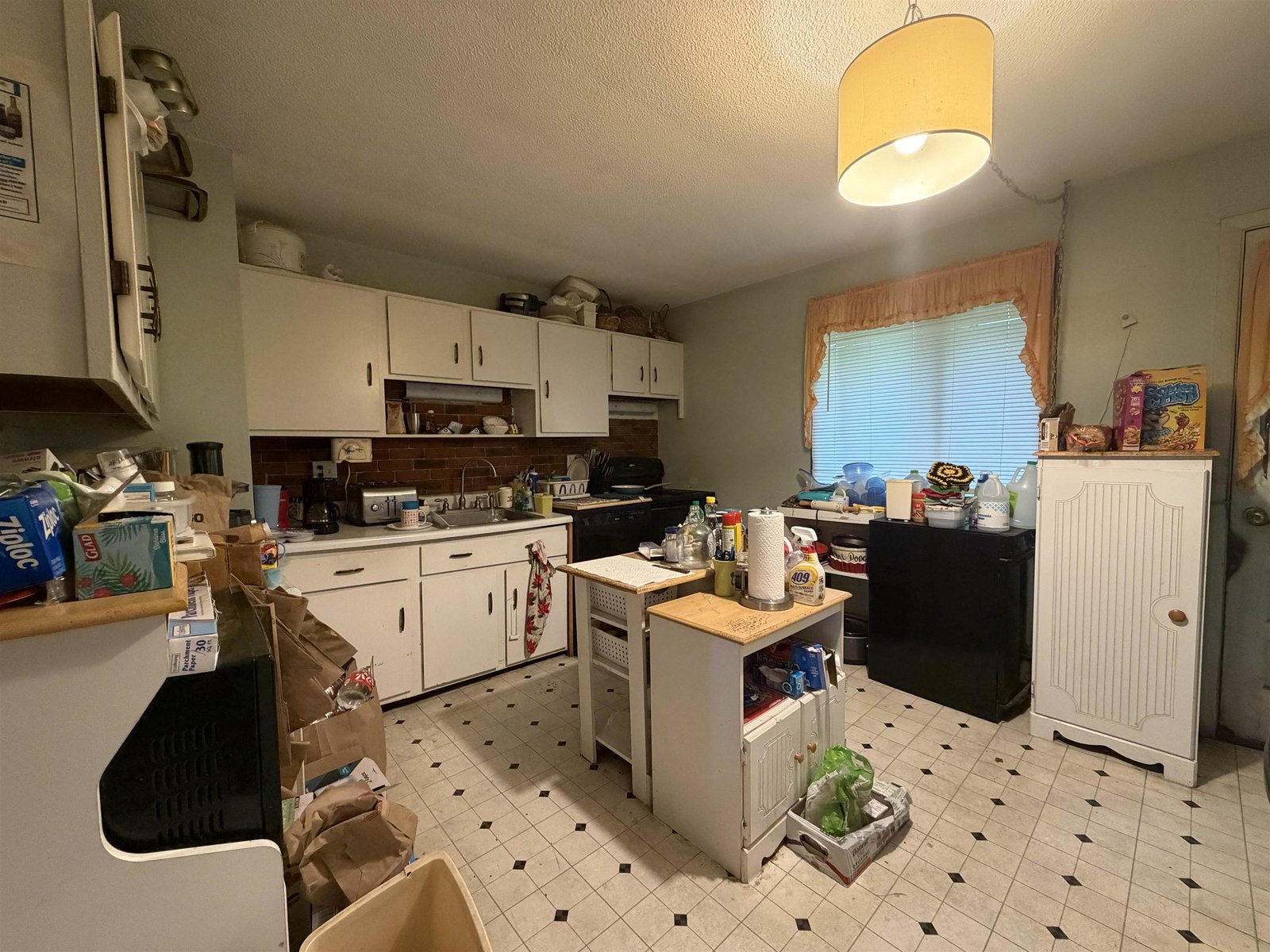 7 Meadow Wood Drive