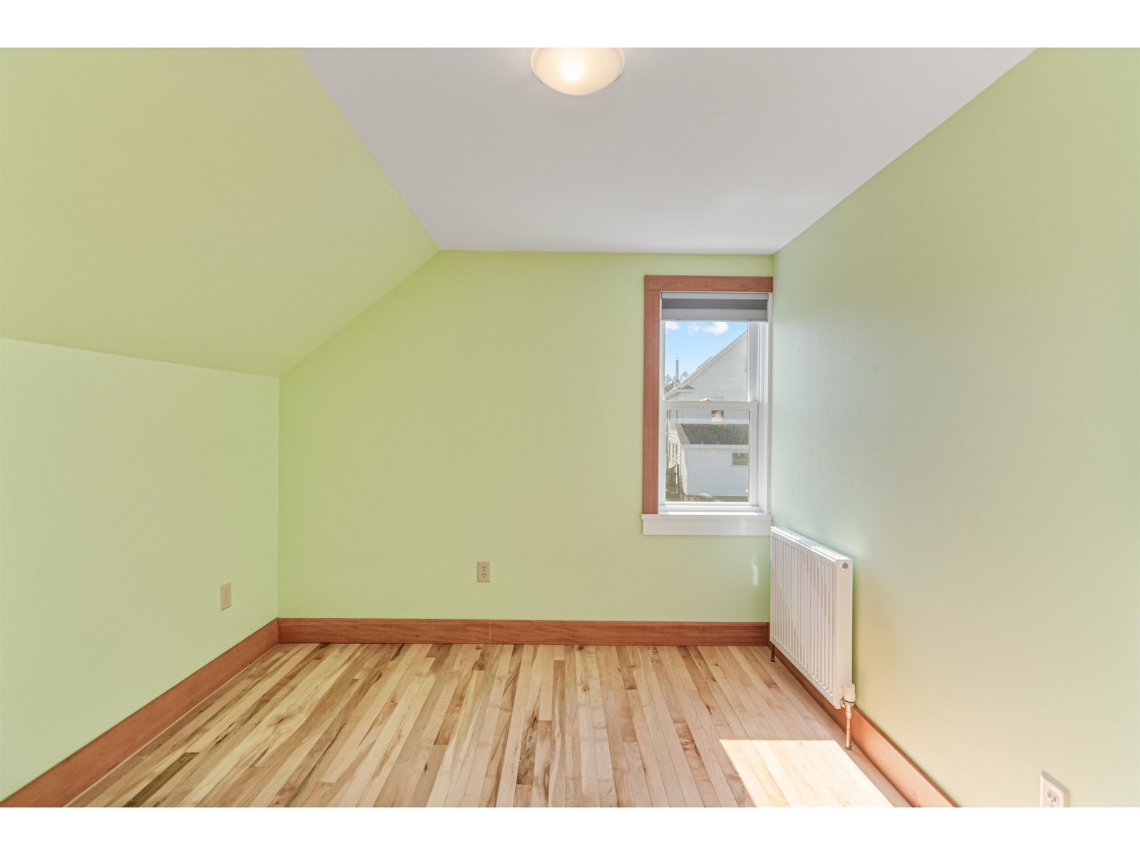 7 Niquette Court