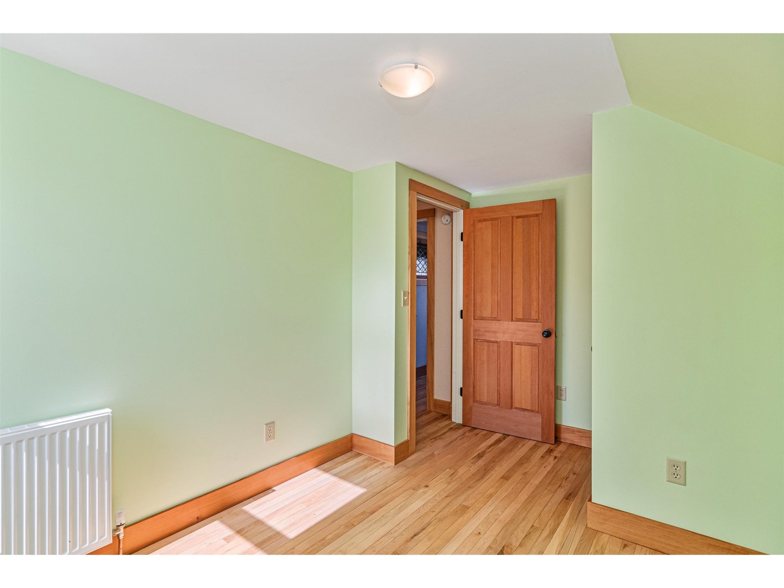 7 Niquette Court